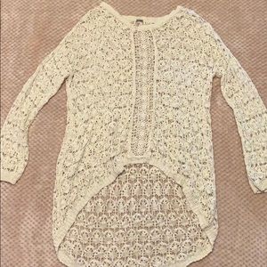 Cute white knitted sweater 🤍